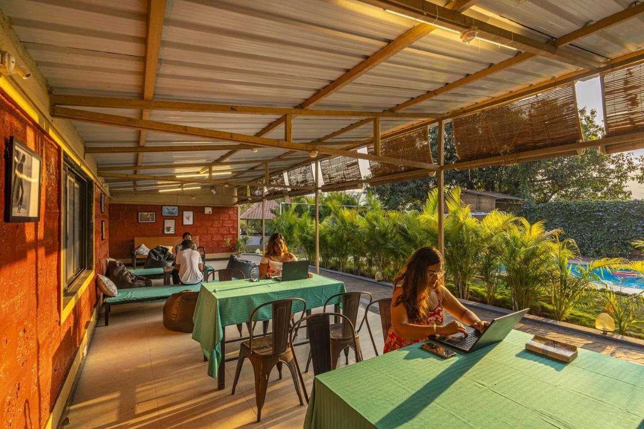 Zostel Kolad Hostel Екстериор снимка